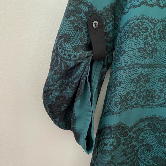 Zara Basic Green & Lace Print Top XS - Picture 4 of 5